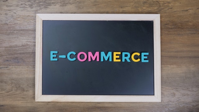 Read more about the article Manfaat E- Commerce Bagi Para Penjual Online yang Ingin Sukses